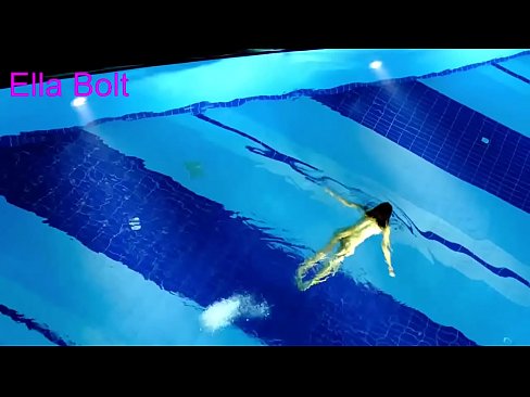 ❤️ Nemôžem sa prestať pozerať, mladá blondínka prichytená pri nahom plávaní v bazéne rezortu ELLA BOLT ️❌ Šukanie video na sk.sfera-uslug39.ru ❌